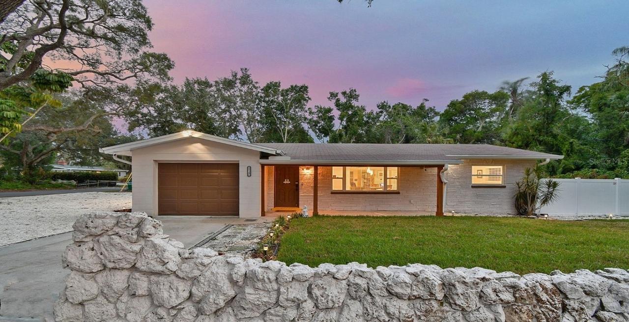 11146 51st Ave., St Petersburg, FL 33708