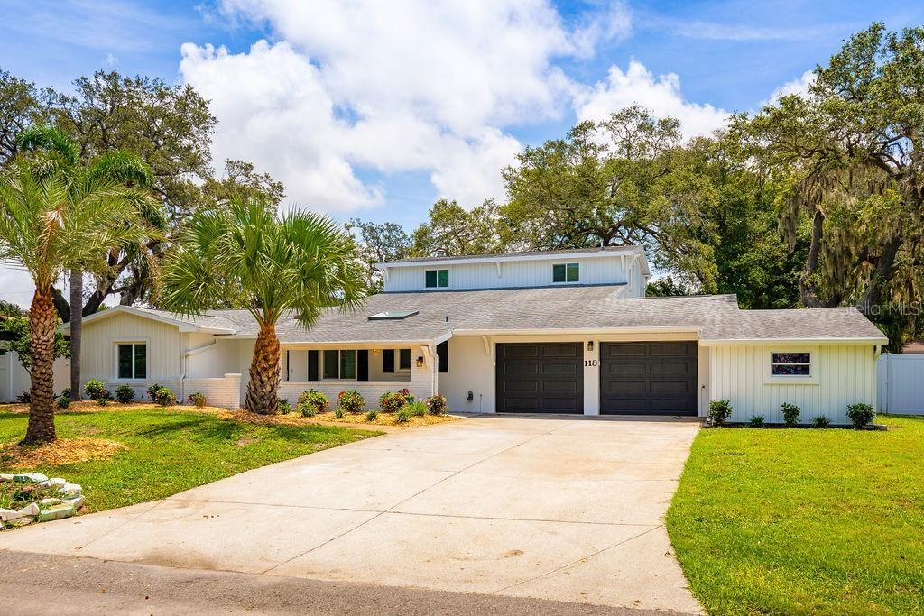 113 Crestwood Ln., Largo, FL 33770