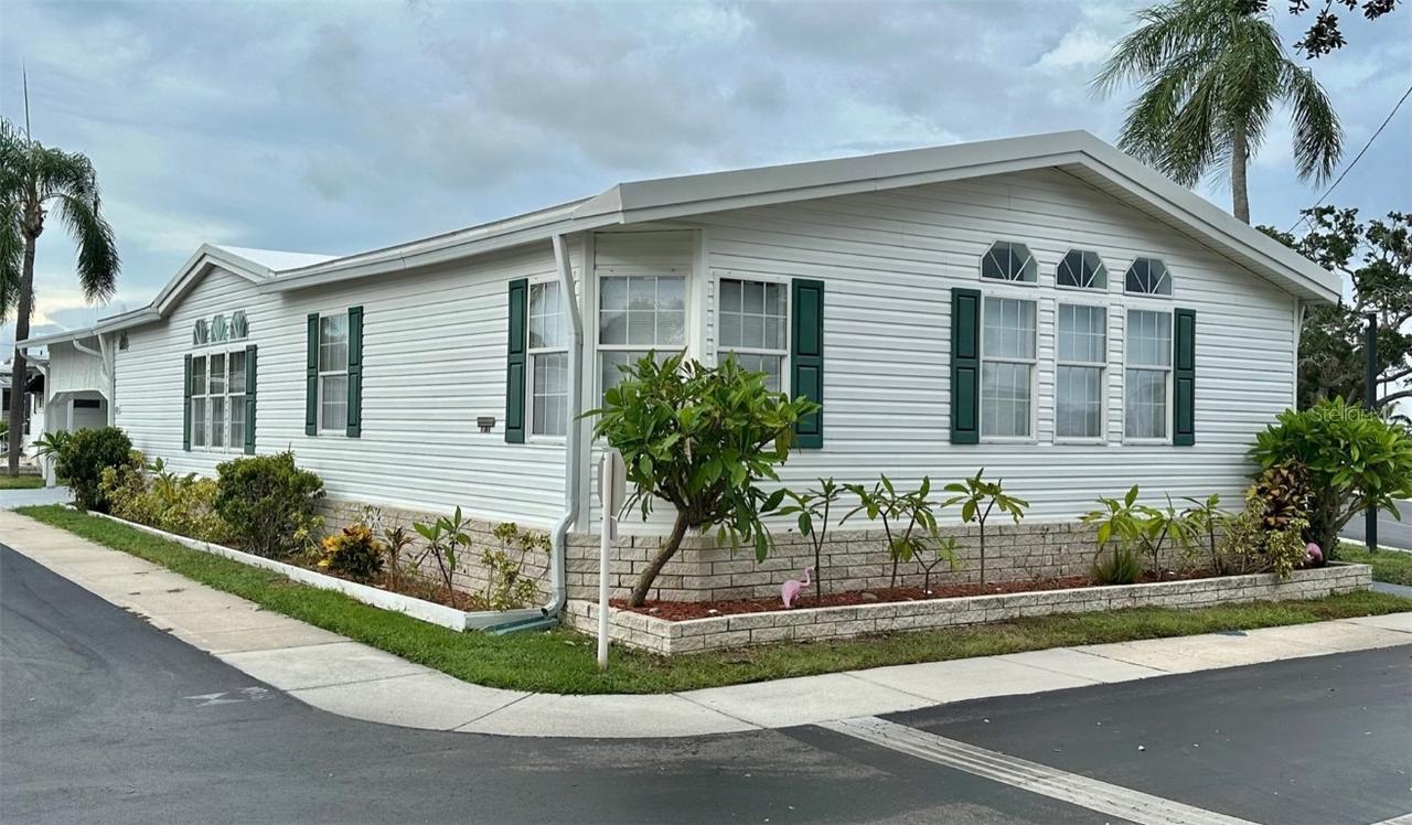 11015 102nd St. #156, Largo, FL 33773