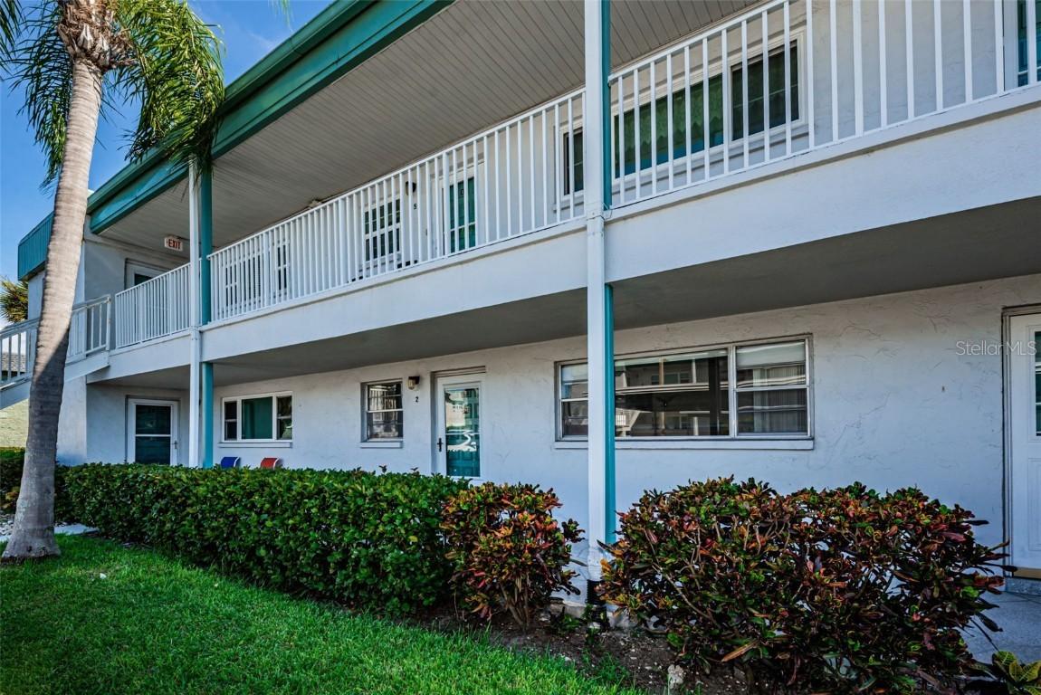 5286 81st St. #2, St Petersburg, FL 33709