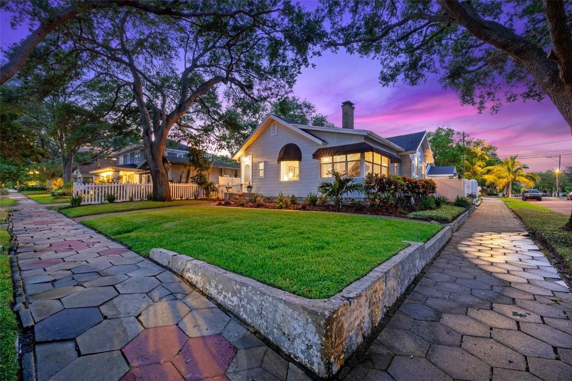 801 16th Ave., St Petersburg, FL 33704