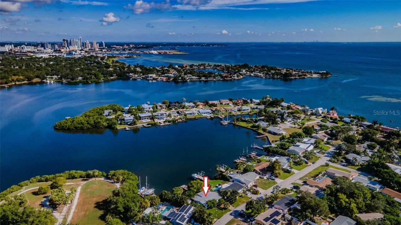 3597 Manatee Dr., St Petersburg, FL 33705