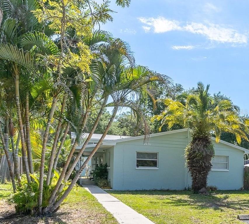 2626 57th St., Gulfport, FL 33707