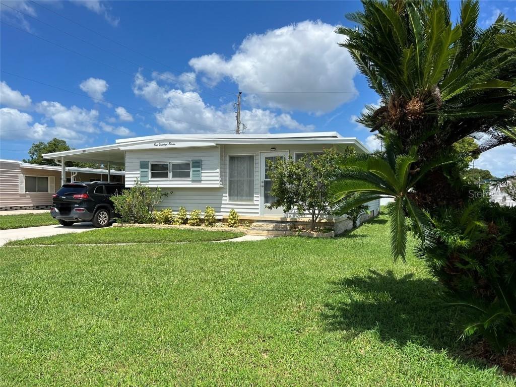 111 Independence Ave. #42, Palm Harbor, FL 34684