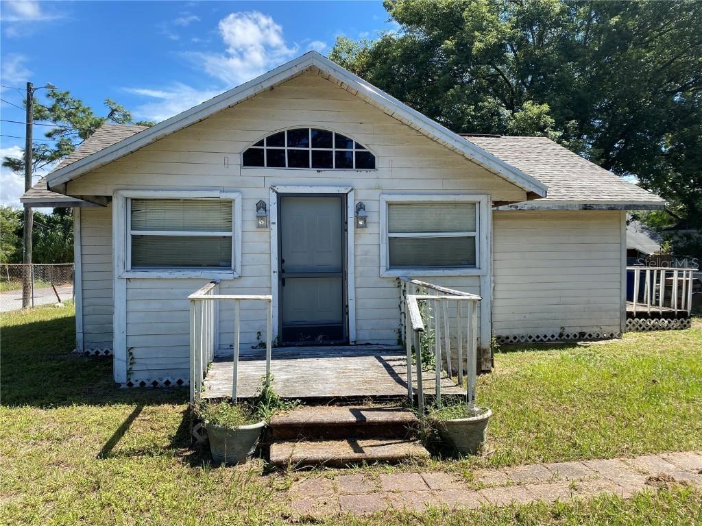 6219 N 43rd St., Tampa, FL 33610