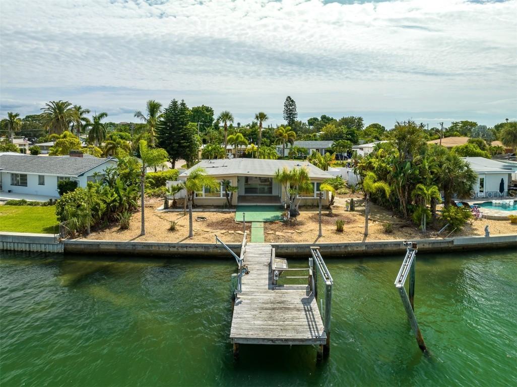 372 Belle Point Dr., St Pete Beach, FL 33706