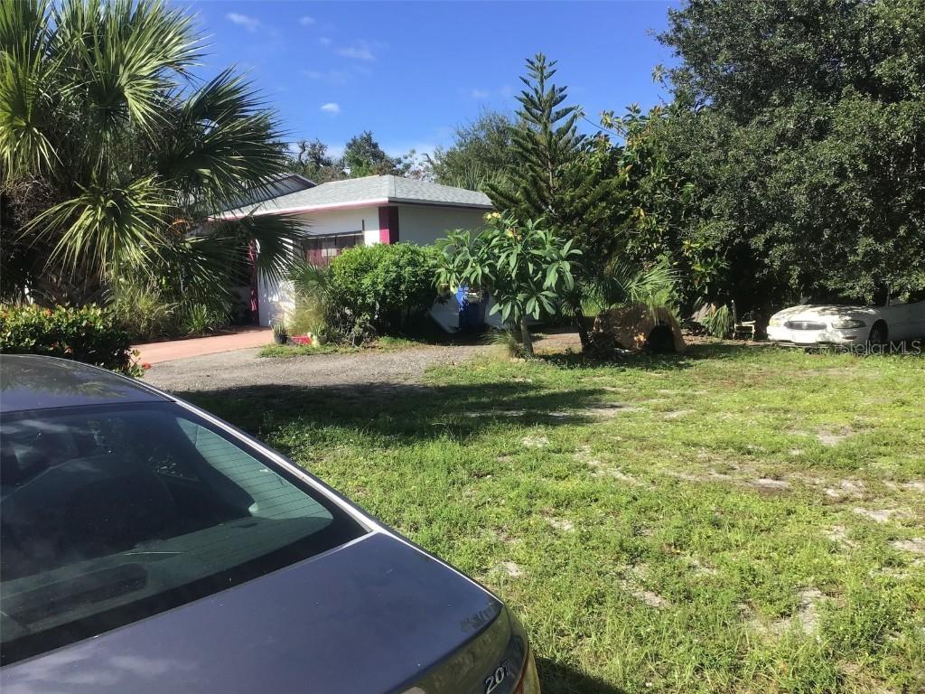 1002 5th St., Bradenton, FL 34205