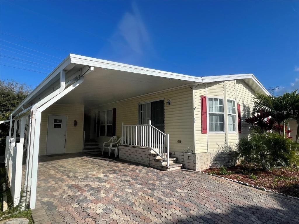 63 Tanglewood Dr., Palm Harbor, FL 34684