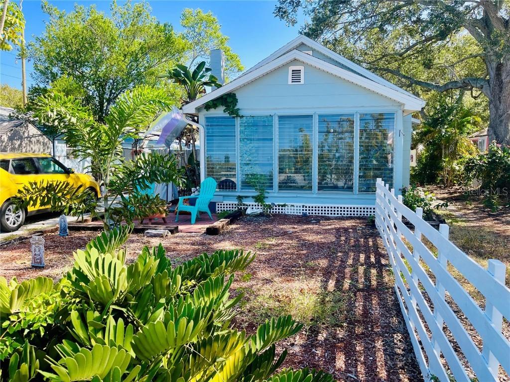 2908 54th St., Gulfport, FL 33707