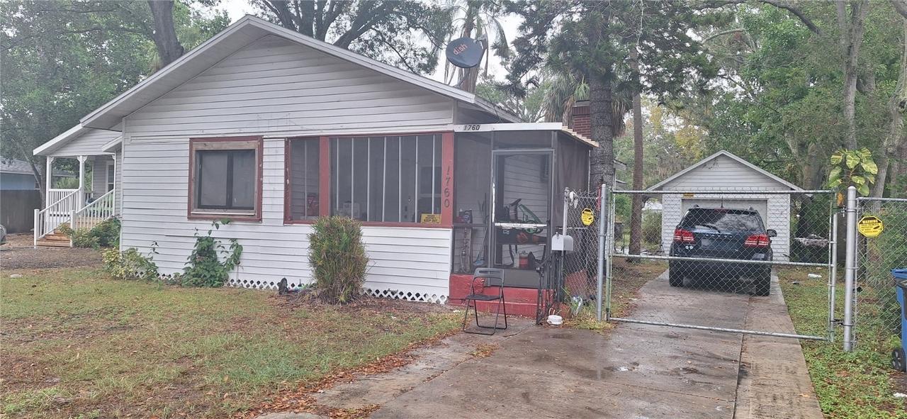 1760 Newark St., St Petersburg, FL 33711