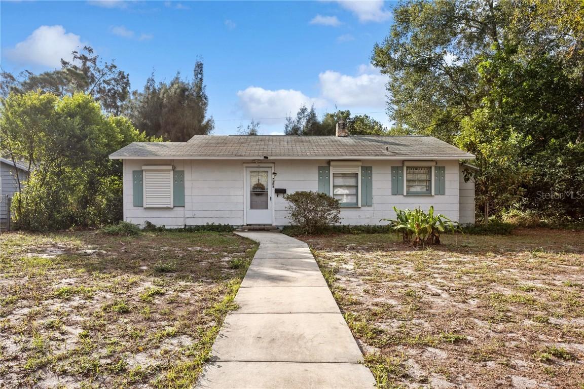 7208 7th Ave., St Petersburg, FL 33710