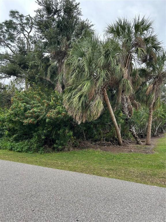 156 Aurora St., Port Charlotte, FL 33948