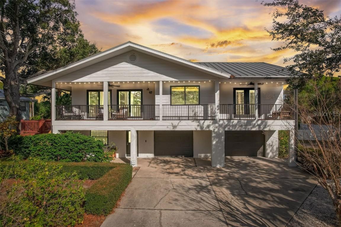 795 New York Ave., Palm Harbor, FL 34683