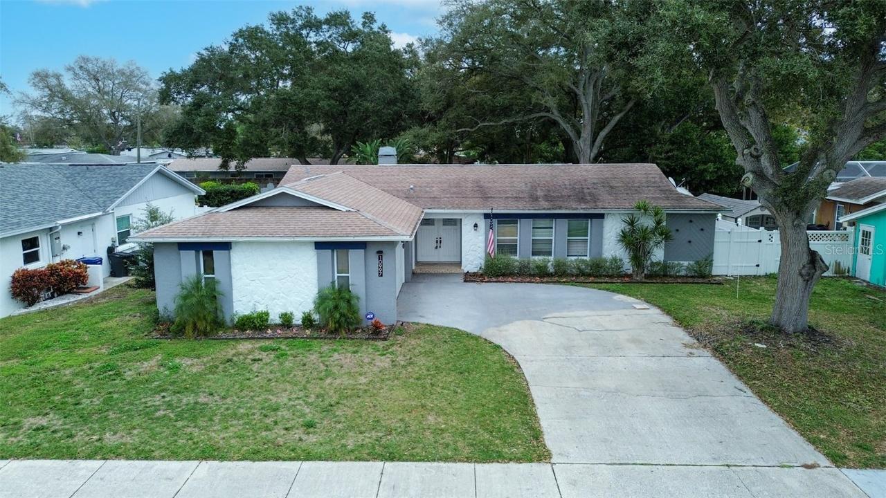 10997 117th St., Largo, FL 33778