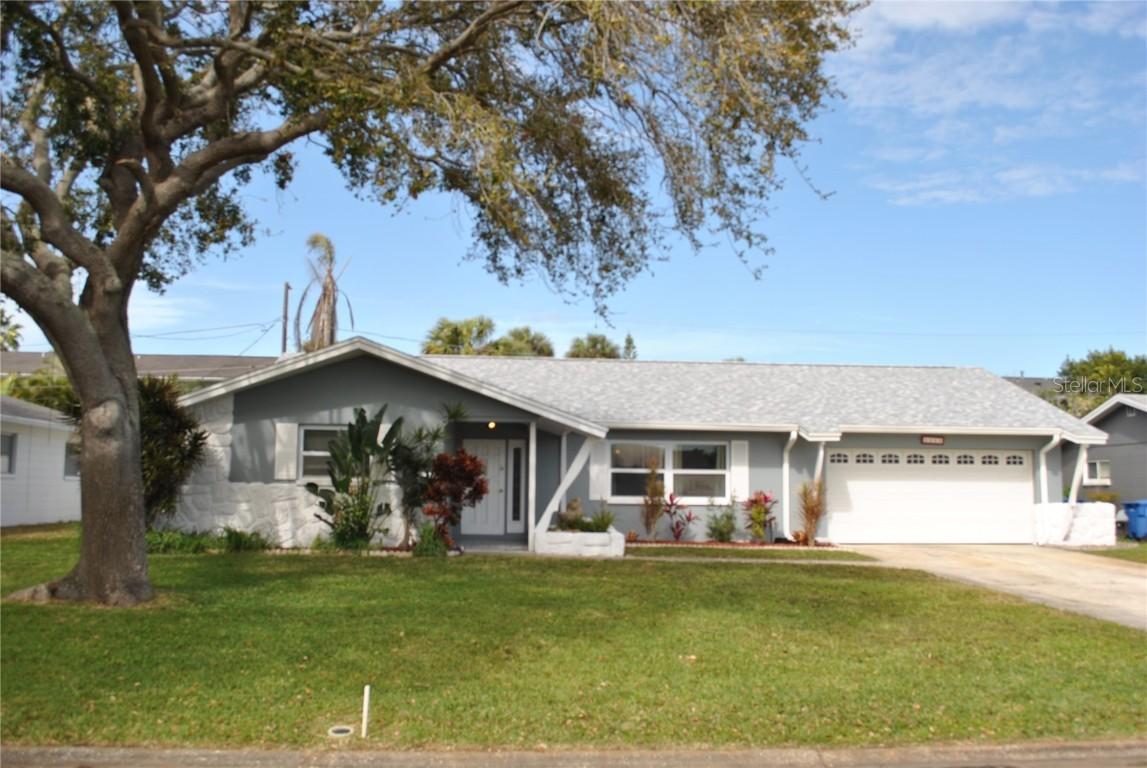 6895 16th Ave., St Petersburg, FL 33710