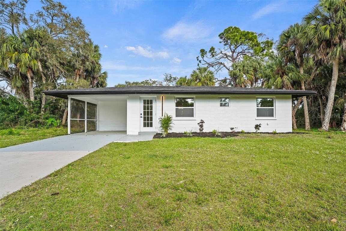 3190 Chandler Ln., North Port, FL 34286