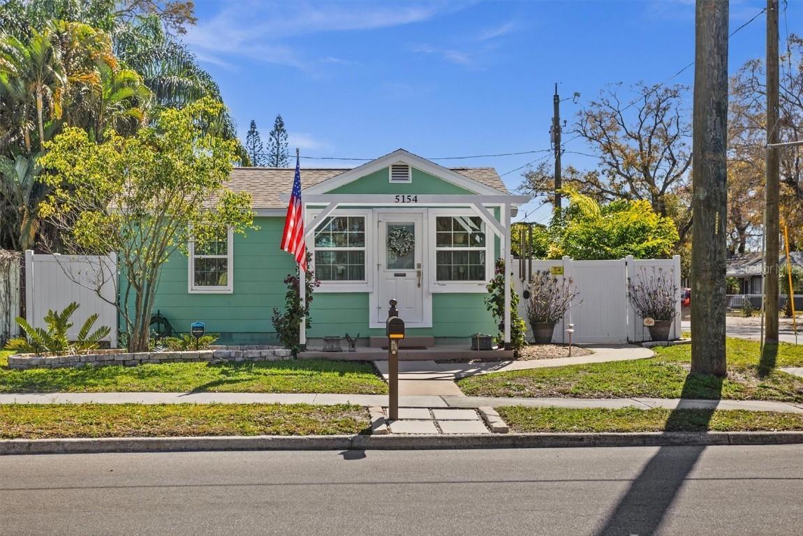 5154 15th Ave., Gulfport, FL 33707