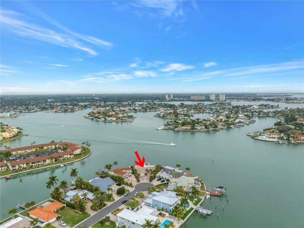 15 Island Dr., Treasure Island, FL 33706