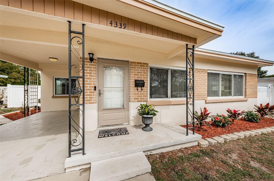 4339 11th Ave., St Petersburg, FL 33713