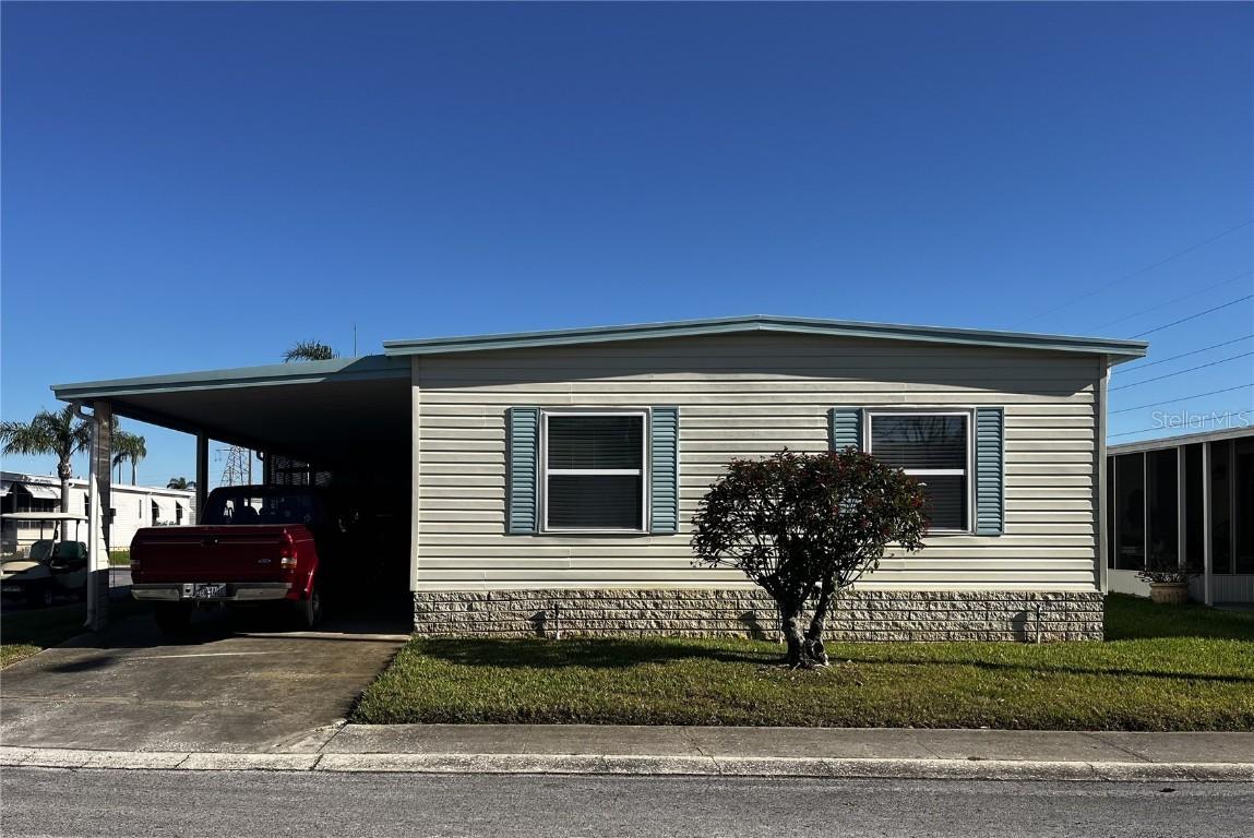 73 Tanglewood Dr., Palm Harbor, FL 34684