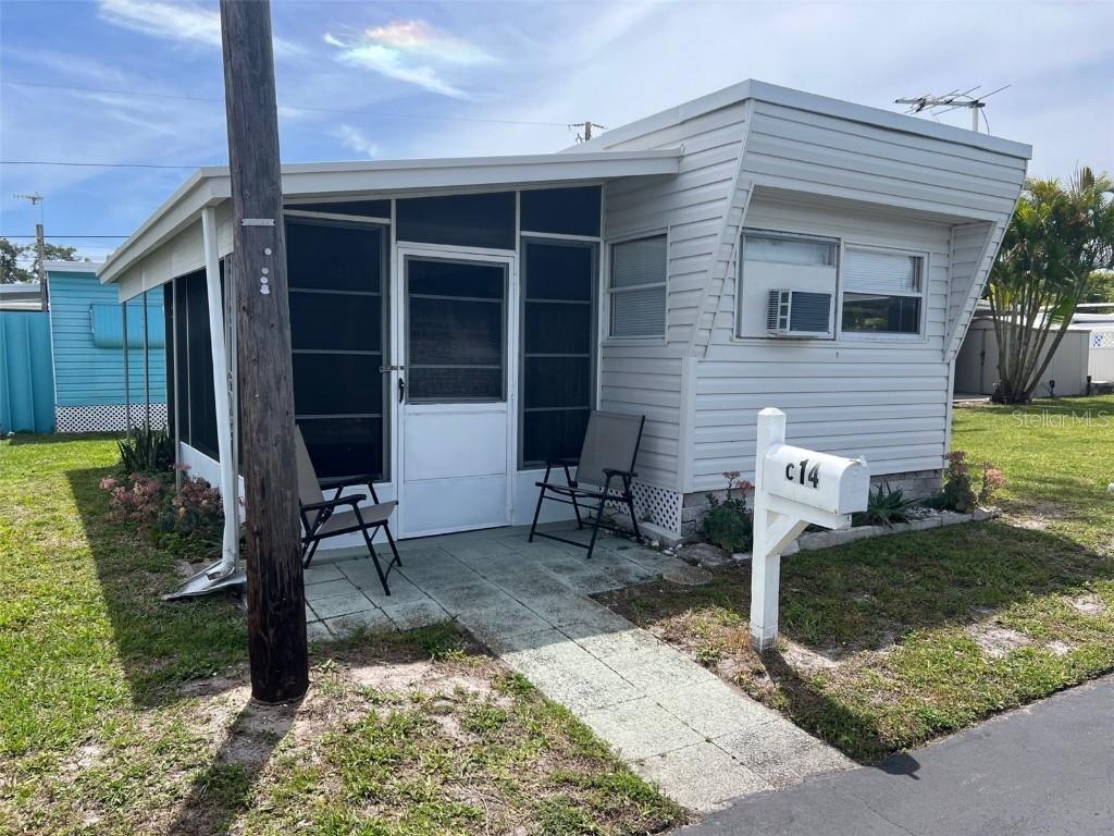 12674 Seminole Blvd. #C14, Largo, FL 33778