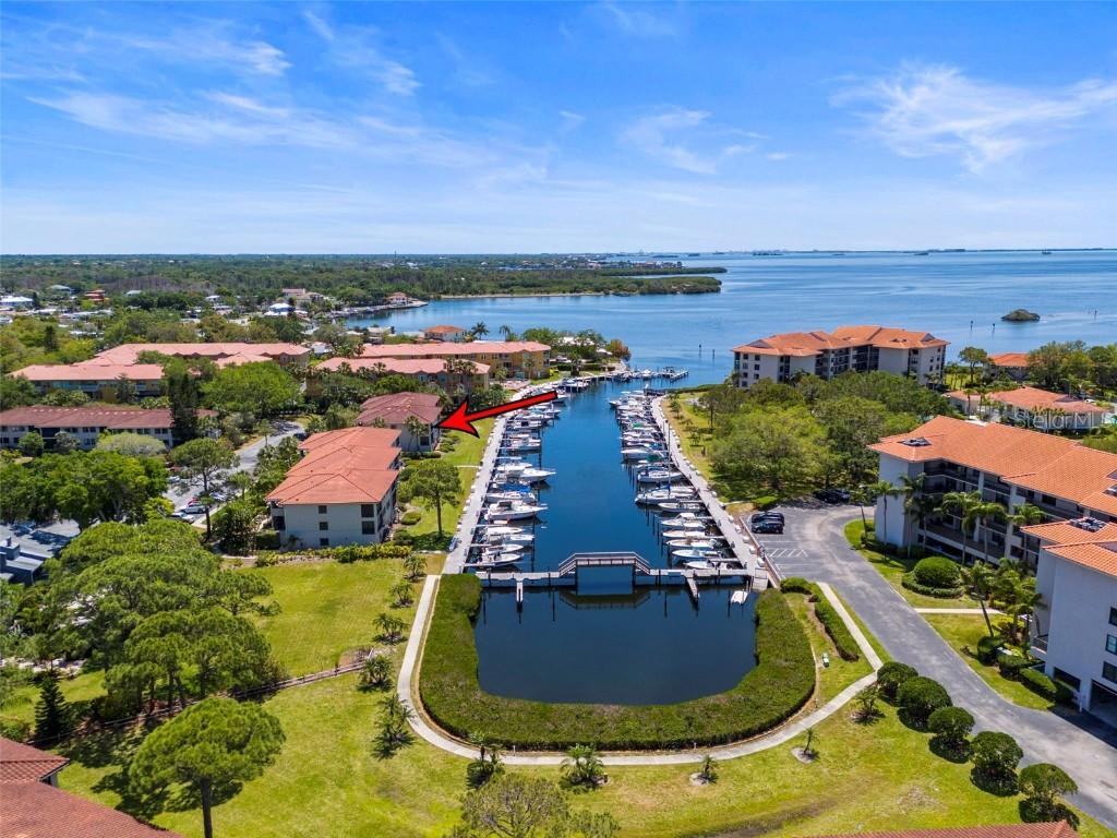 1801 Mariner Dr. #20, Tarpon Springs, FL 34689