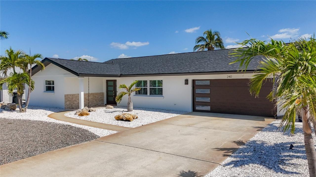 240 N Julia Cir., St Pete Beach, FL 33706