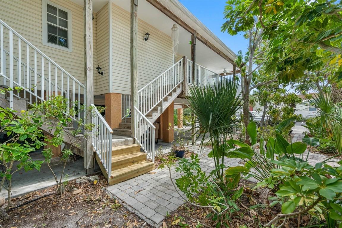 2707 1st St., Indian Rocks Beach, FL 33785