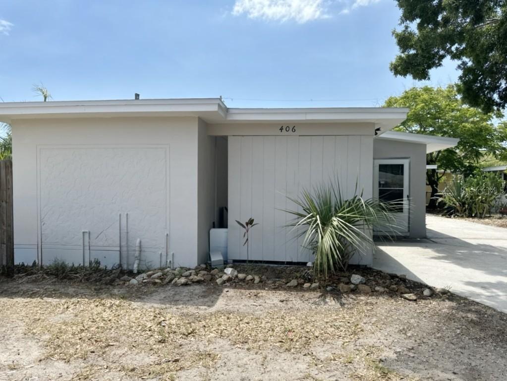 404 N Saturn Ave., Clearwater, FL 33755