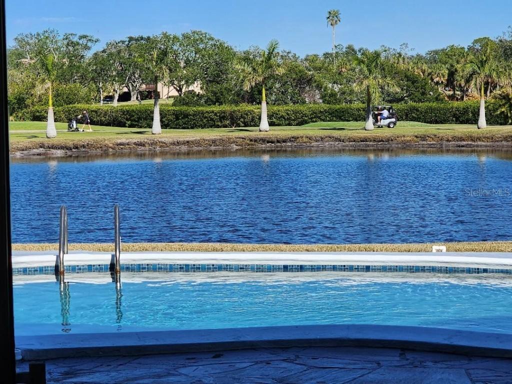 6460 Fairway View Blvd., St Petersburg, FL 33707