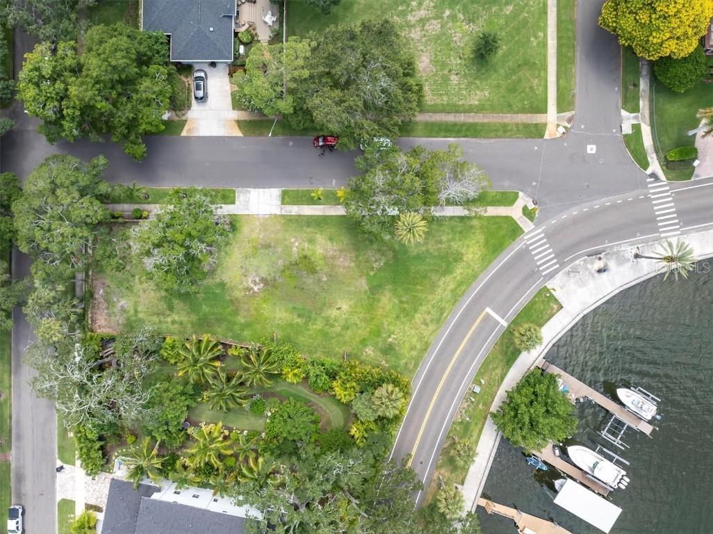 1956 Coffee Pot Blvd., St Petersburg, FL 33704