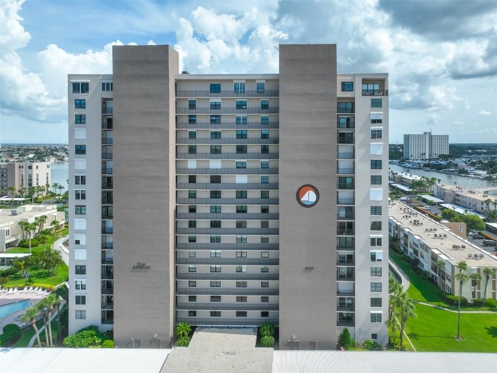 7300 Sun Island Dr. #1102, South Pasadena, FL 33707