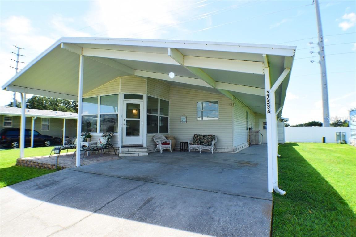 37536 Poco Ave., Zephyrhills, FL 33541