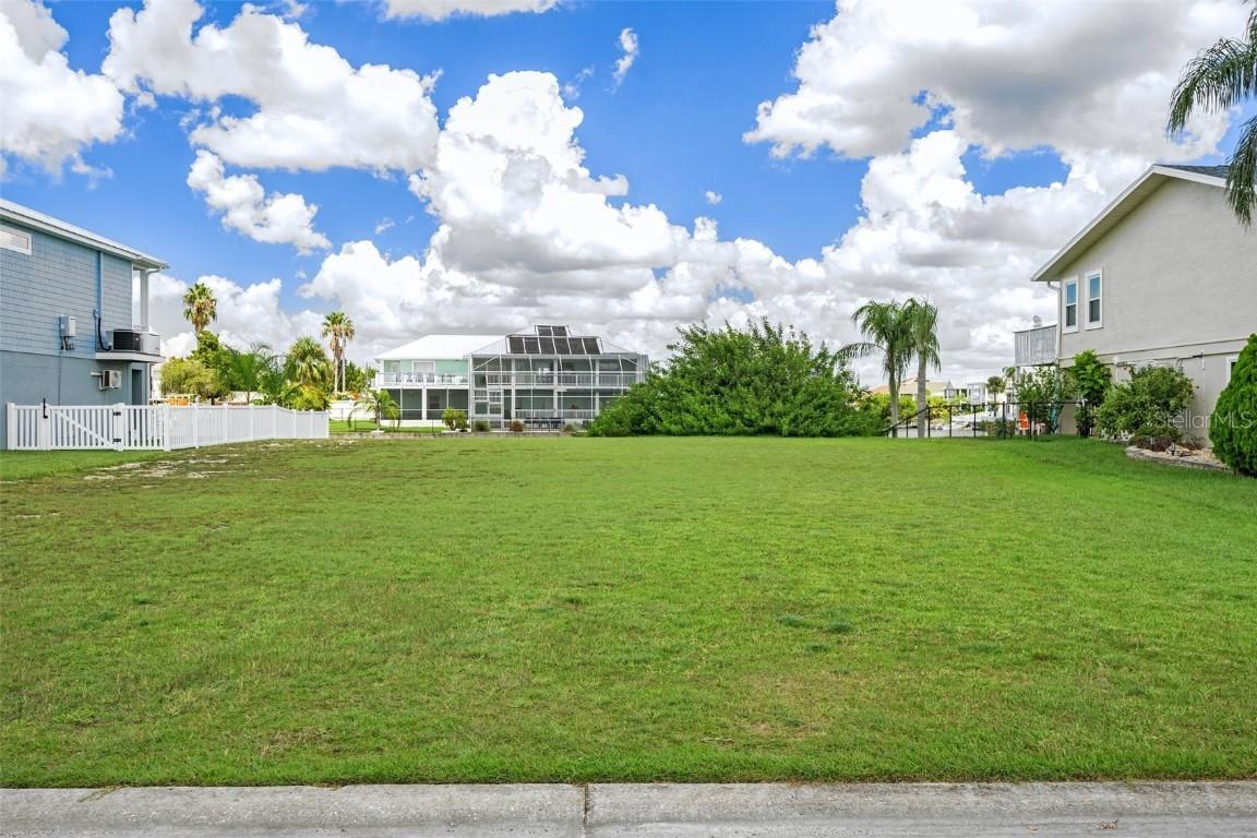 3511 Amberjack Dr., Hernando Beach, FL 34607