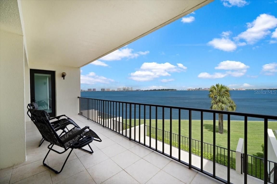 50 Coe Rd. #125, Belleair, FL 33756