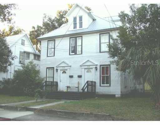 206 W Wisconsin Ave., Deland, FL 32720