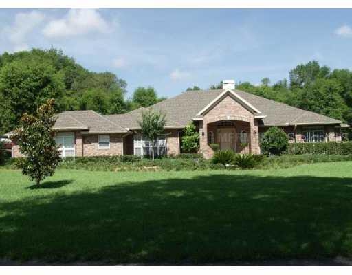 2460 Smokey Ln., DeLand, FL 32720