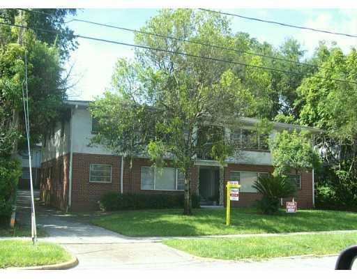 220 W Howry Ave., Deland, FL 32720