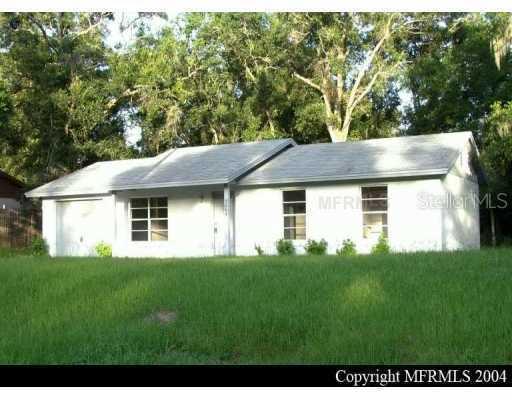 5064 Ives Ave., De Leon Springs, FL 32130
