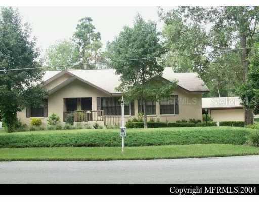 24913 Holiday Rd., Astor, FL 32102