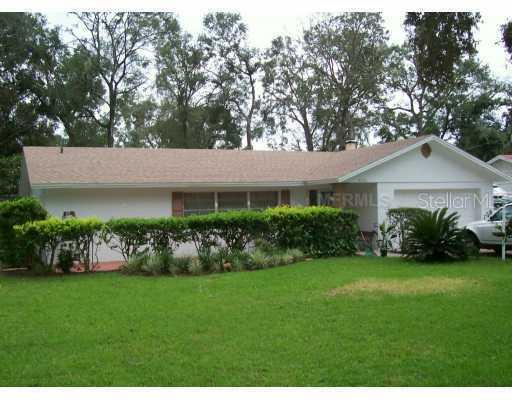 2204 Mimosa Ln., Deland, FL 32724