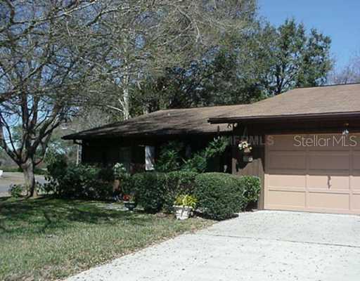 895 Lancaster Rd., DeLand, FL 32720