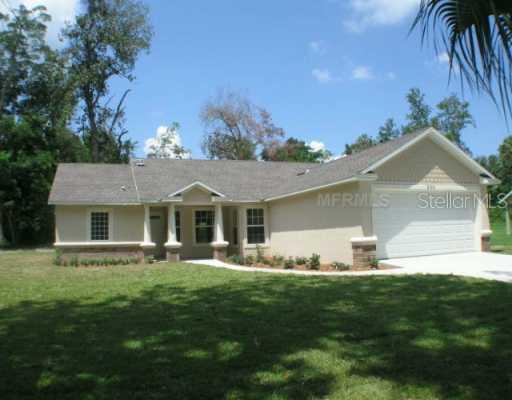 230 Cortez Ave., De Leon Springs, FL 32130