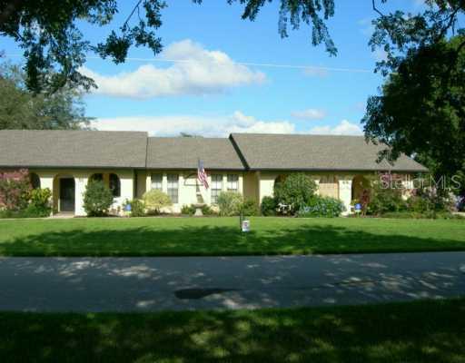 49 Hydrangea Ln., DeBary, FL 32713