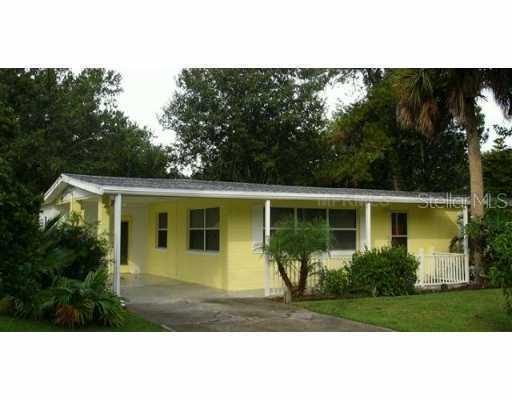 132 Ellison Ave., New Smyrna Beach, FL 32168