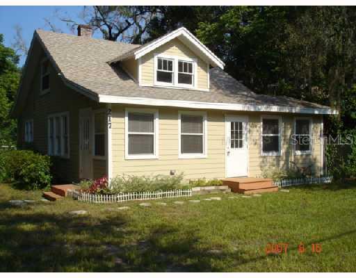 217 S Blue Lake Ave., DeLand, FL 32724