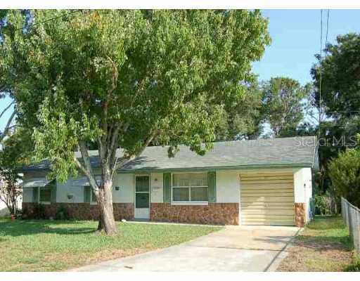 407 Adele St., Edgewater, FL 32132