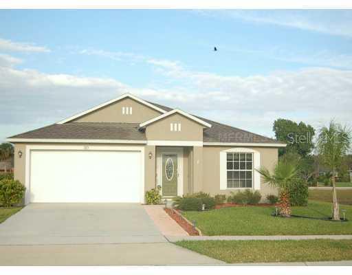 310 Two Oaks Dr., Edgewater, FL 32141