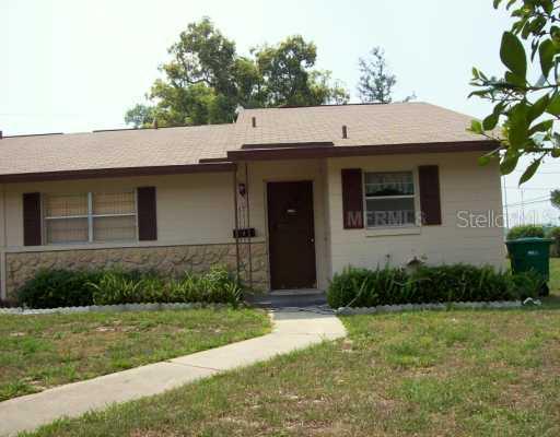 9 Villa Villar Ct., DeLand, FL 32724