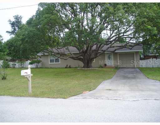 62 Community Dr., DeBary, FL 32713